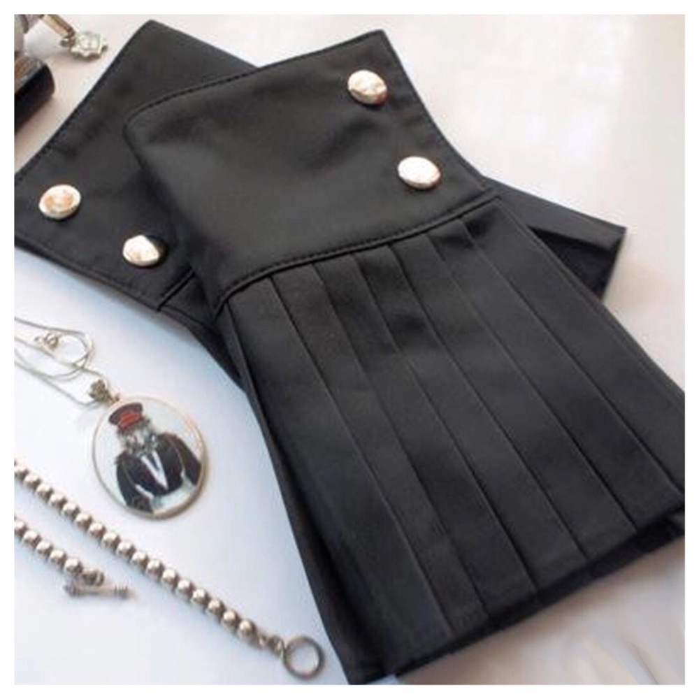 Pleated Sleeve Cuff Blue Black White - Picture 6 of 6